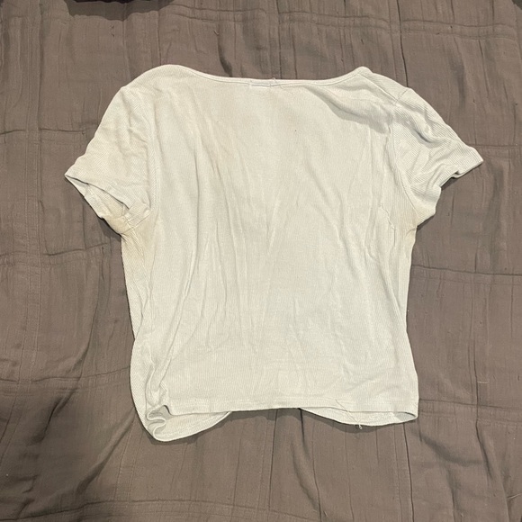 Garage baby blue cropped tee shirt! - Picture 2 of 2